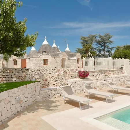 Trulli Colebe With Private Pool Daire *