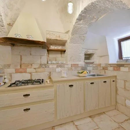 Trulli Colebe With Private Pool