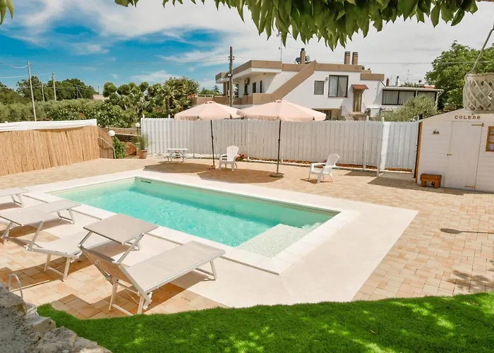 Trulli Colebe With Private Pool Appartement *