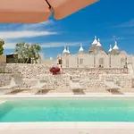 Trulli Colebe With Private Pool شقة مارتينا فرانكا