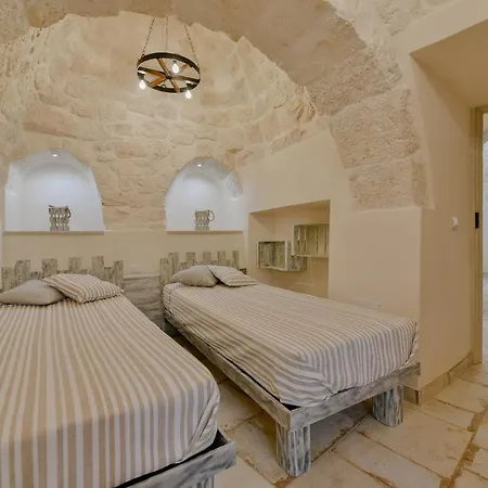 Trulli Colebe With Private Pool